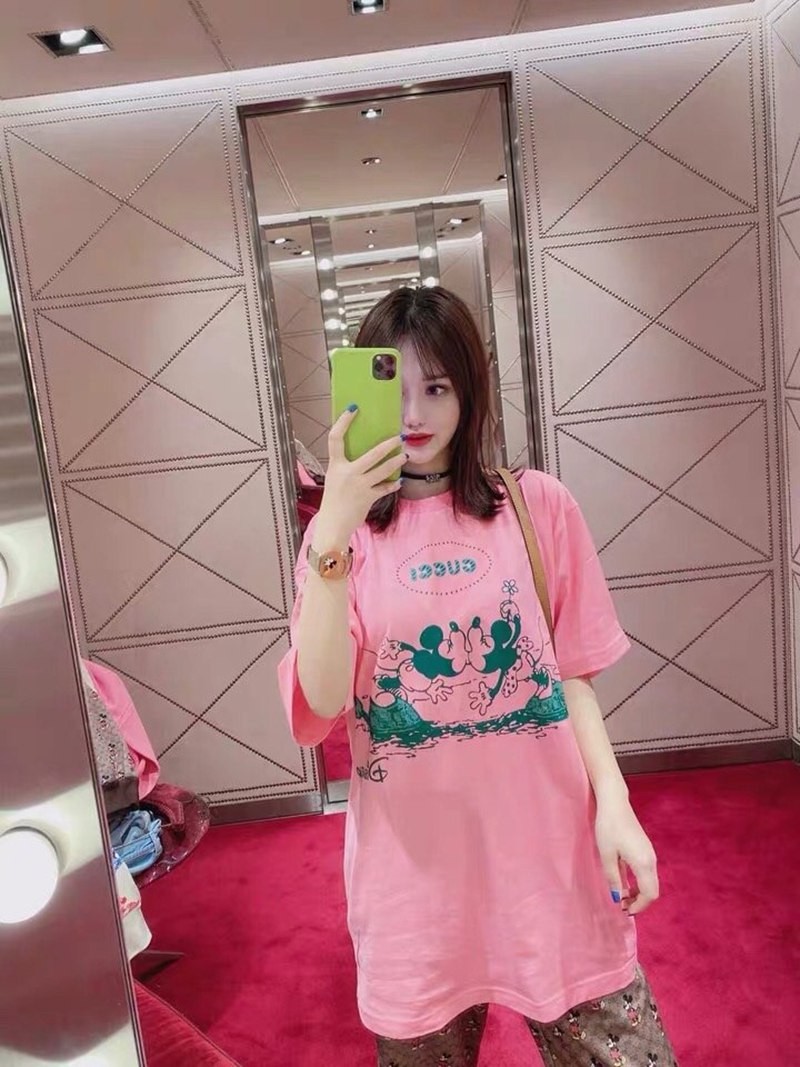 セール新作 グッチ コットン Tシャツ コピー 半袖 ロゴ gub08445激安通販サイト