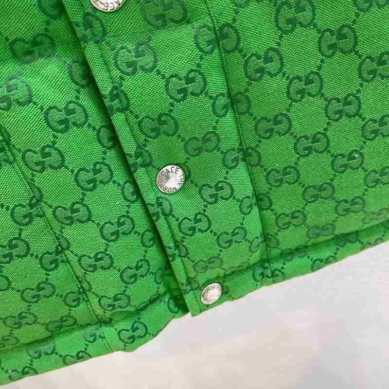 定番グッチ ノースフェイス コピー ダウンベスト gud03197N級品