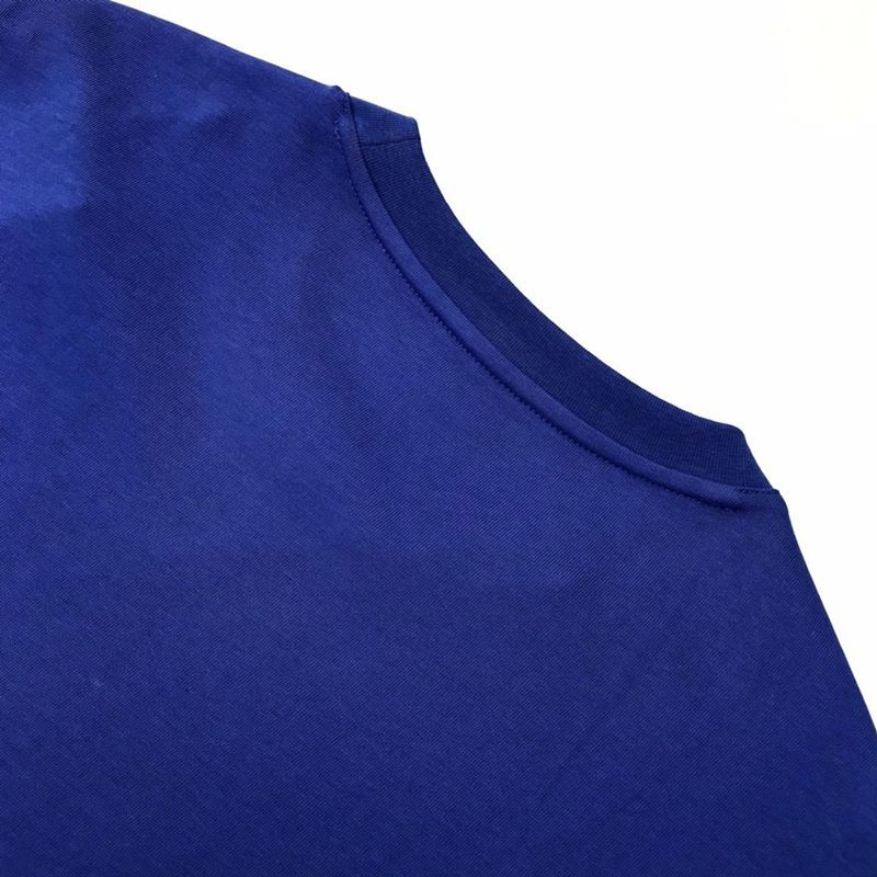 目を惹くカラー☆Disney x グッチ コラボ・ドナルドイラストTシャツ コピー♪ gud18579人気
