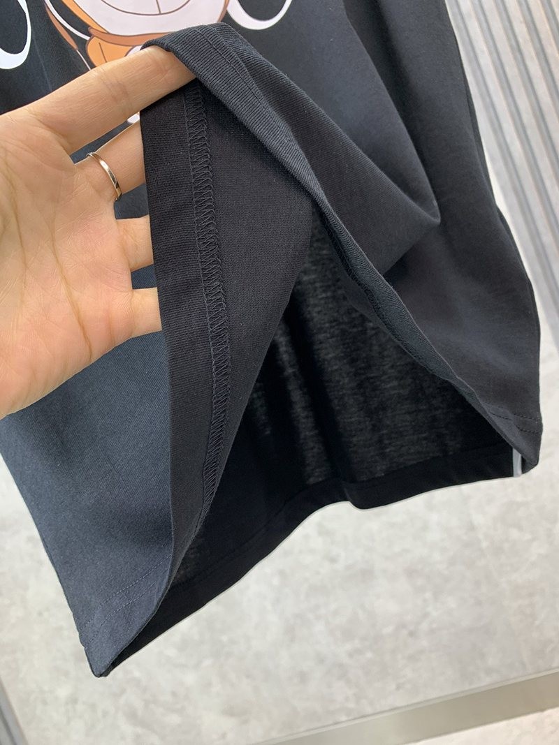 累積売上総額第１位！ドラえもんx グッチ 偽物 オーバーサイズ Tシャツ gud23675N級品