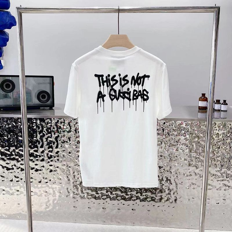 目を惹くカラー グッチ x バレンシアガ 偽物 コラボ 半袖Tシャツ gue70561激安送料無料
