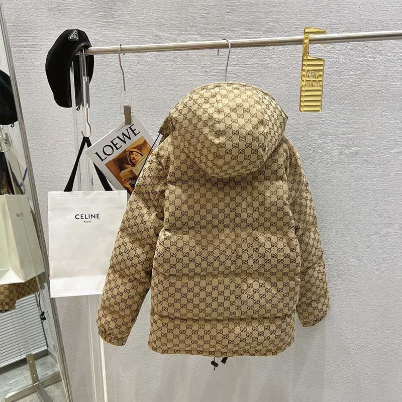 大人気!!新色グッチ ノースフェイス ダウンジャケット スーパーコピー guf29989品質保証