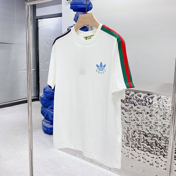 完売必至《アディダス xグッチ》トレフォイル プリント Tシャツ コピー guh72950激安送料無料