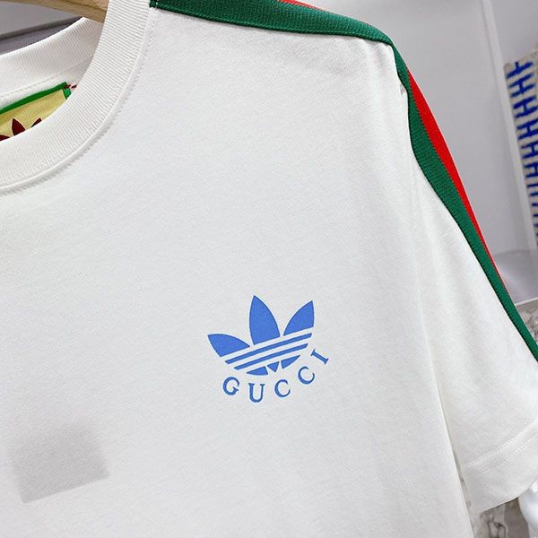 完売必至《アディダス xグッチ》トレフォイル プリント Tシャツ コピー guh72950高い品質