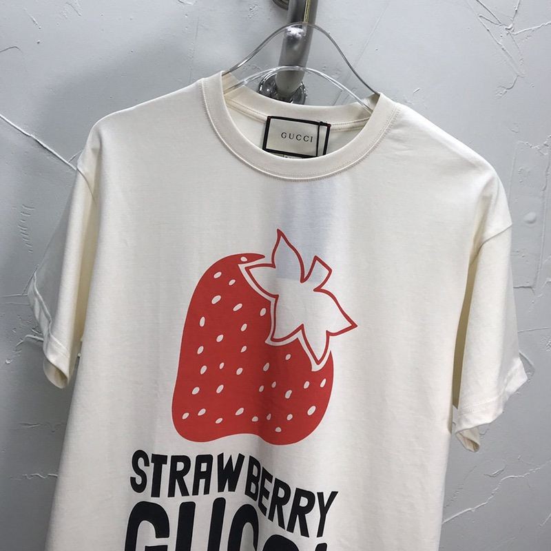 セール新作★"グッチ STRAWBERRY コピー" コットンTシャツ★すぐ届く！ gui32635激安送料無料