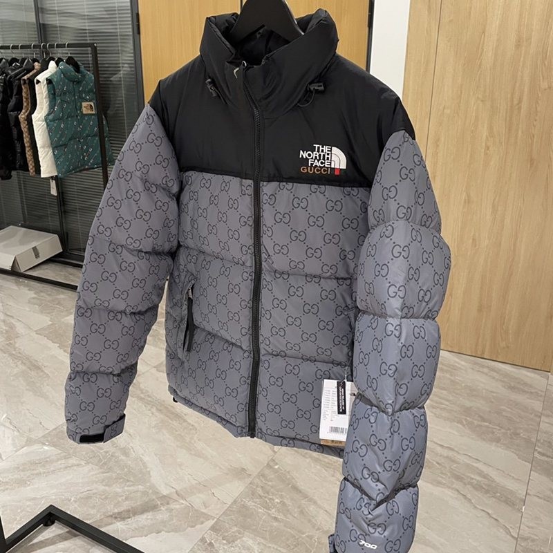 21AW新作 グッチ×ノースフェイス ウォーターリペラント ダウンジャケット guk03217通販