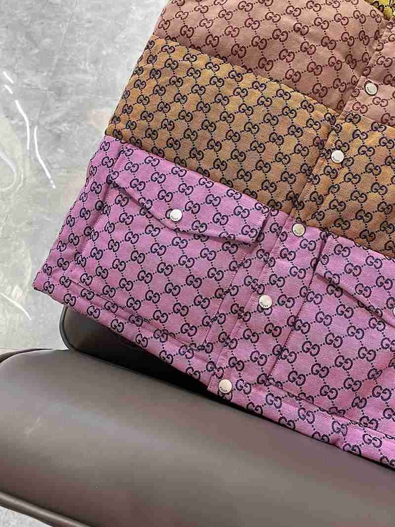 【日本未発売】グッチ×ノースフェイス コピー モノグラム ダウンベスト マルチカラー guk75977代引きを販売