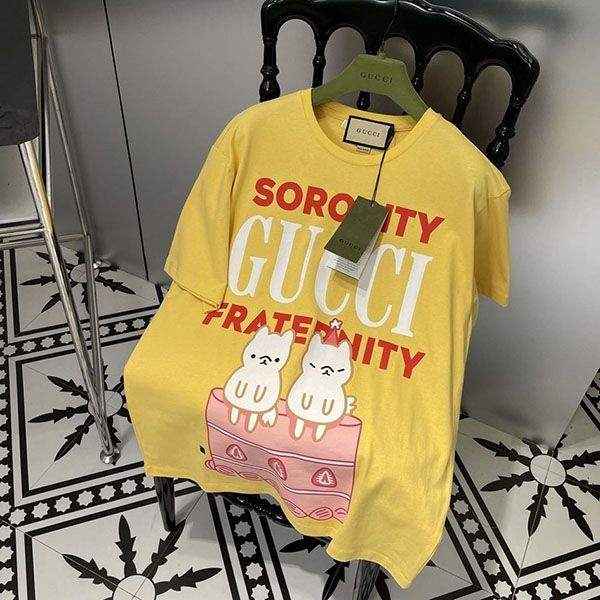 大人気！グッチ Sorority グッチFraternity プリント 偽物 Tシャツ gum67609N級品
