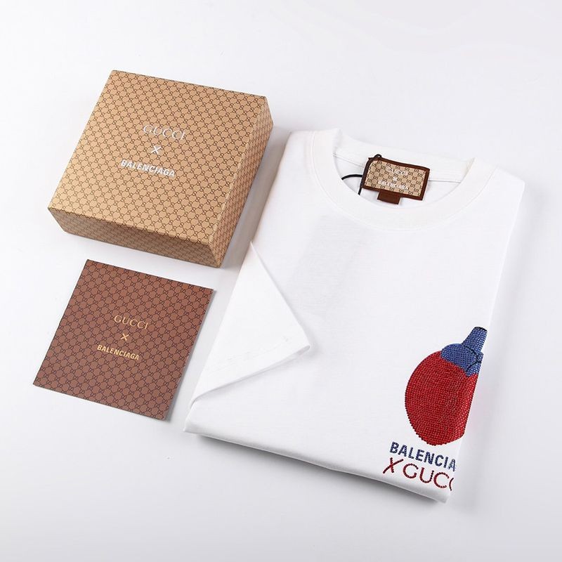 21AW新作グッチ×バレンシアガ 心臓ロゴ Tシャツ 偽物 ホワイト gup35988品質保証