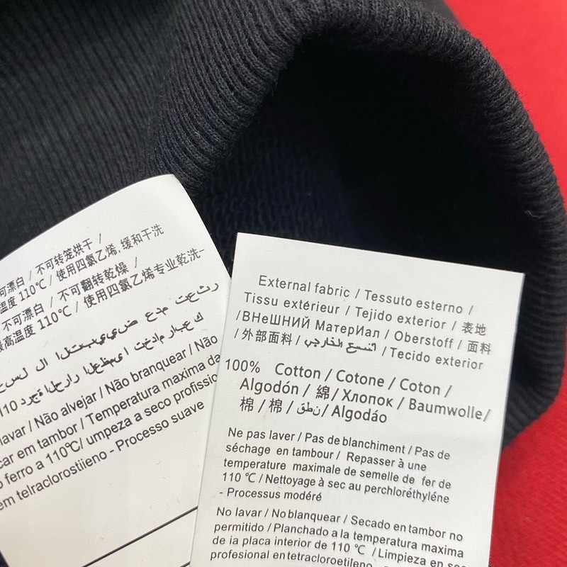目を惹くカラー グッチ【100周年記念】ユニセックスパーカー スーパーコピー guq34198品質保証