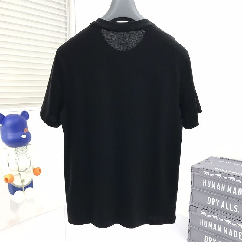 21-22AW☆グッチ x Disney コラボ・ドナルドイラストTシャツ スーパーコピー♪ gus01969通販