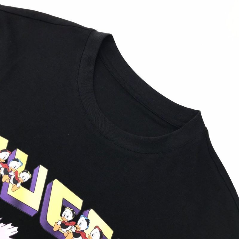 21-22AW☆グッチ x Disney コラボ・ドナルドイラストTシャツ スーパーコピー♪ gus01969激安送料無料