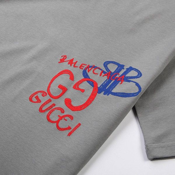 送料込グッチ バレンシアガ コラボ ロゴ グレーTシャツ スーパーコピー gut65335高い品質