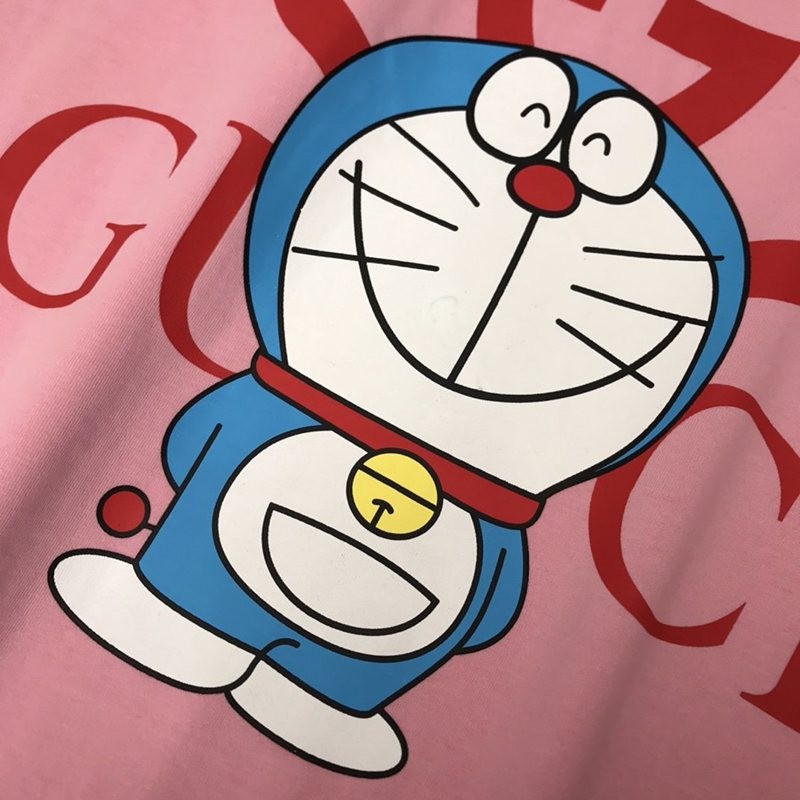 可愛い グッチxドラえもん コピー★コラボ★オーバーサイズ Tシャツ guu30014代引きを販売