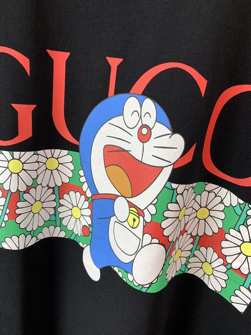 入手困難グッチxドラえもん コピー★コラボ★オーバーサイズ Tシャツ guv57117人気