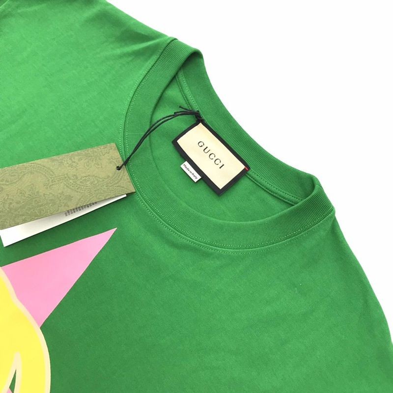 定番人気☆グッチ ロゴ コットンTシャツ 偽物 バックフラワーアップリケ 2色 guw17595激安送料無料