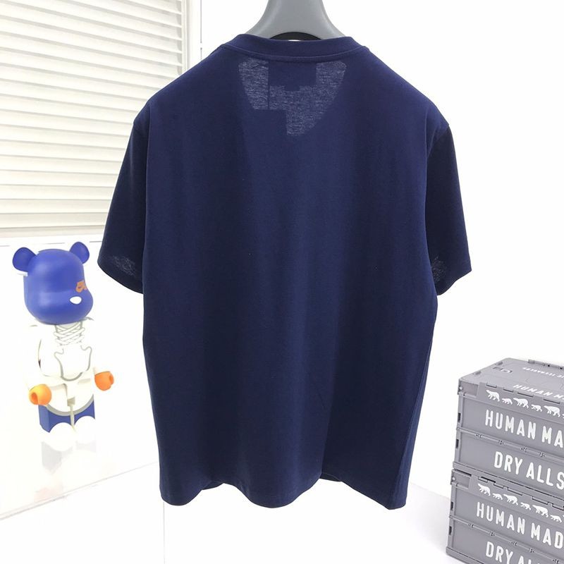 定番人気☆グッチ ロゴ コットンTシャツ 偽物 バックフラワーアップリケ 2色 guw17595最高級