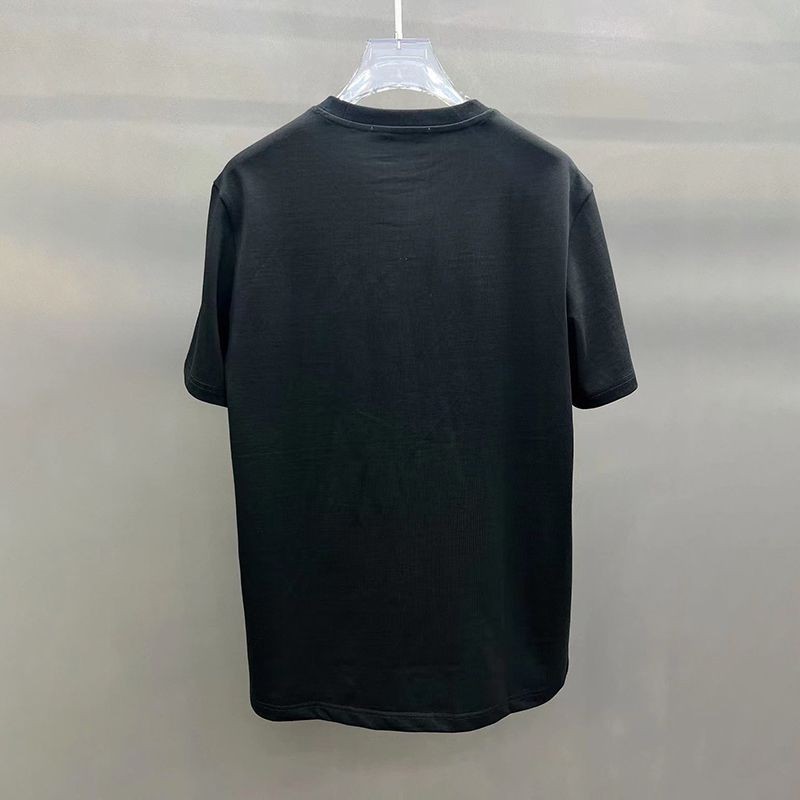 セール新作グッチ x ノースフェイス 偽物 コラボ 半袖Tシャツ guy30492人気