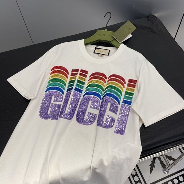 定番 グッチ エンブロイダリー入り コットン Tシャツ guy62085人気