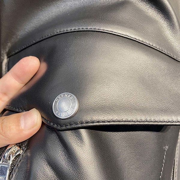 追跡付 エルメス リバーシブルレザーコート スーパーコピー erm83199人気