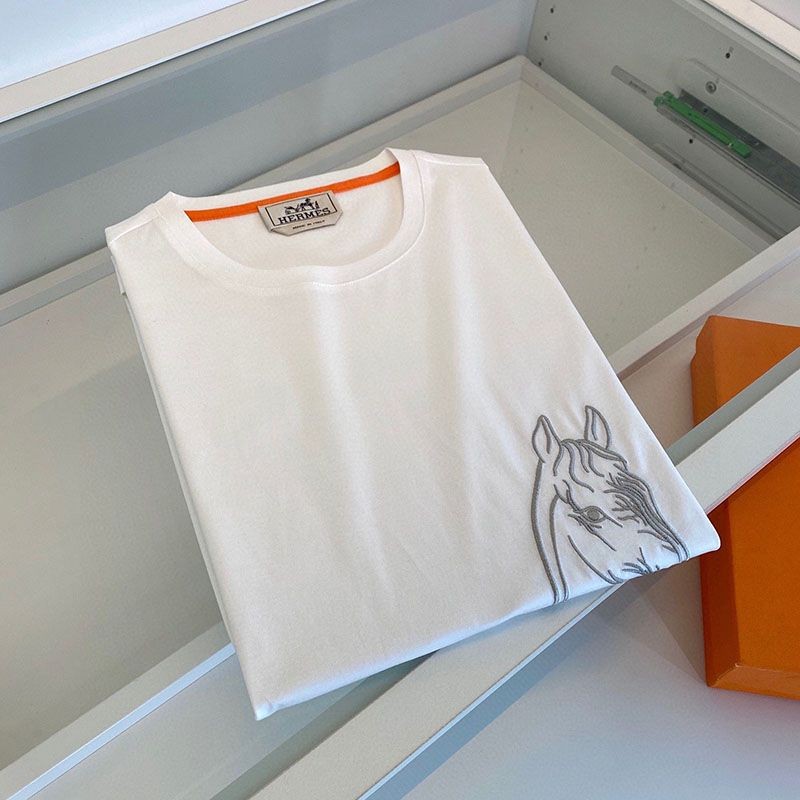 目を惹くカラー【エルメス】半袖 Tシャツ スーパーコピー コットン 100% ern02368人気