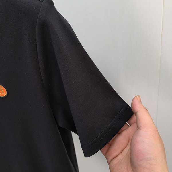 ブランドエルメス マイクロTシャツ 偽物 err22517代引きを販売