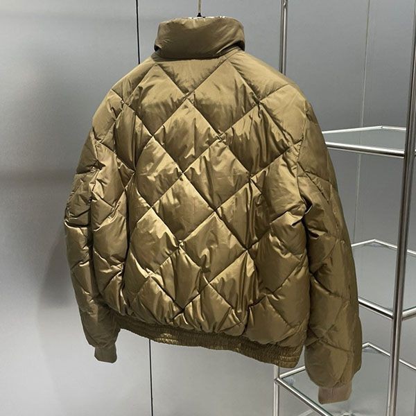 エルメス ショートリバーシブルダウンジャケット コピー ert88445激安送料無料