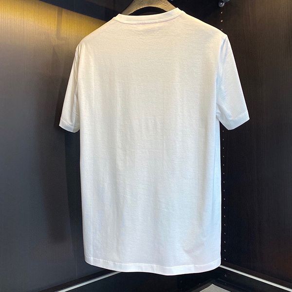 人気No1エルメス ポケット刺繍入りストレートカットTシャツ 偽物 ery74254通販