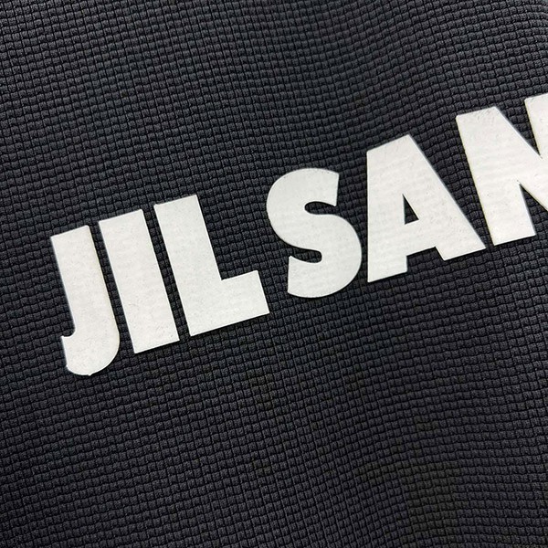 【日本未発売】ジルサンダー+ ロゴTシャツ 偽物 半袖 ブラック バックロゴ入り Jiq37993最高級