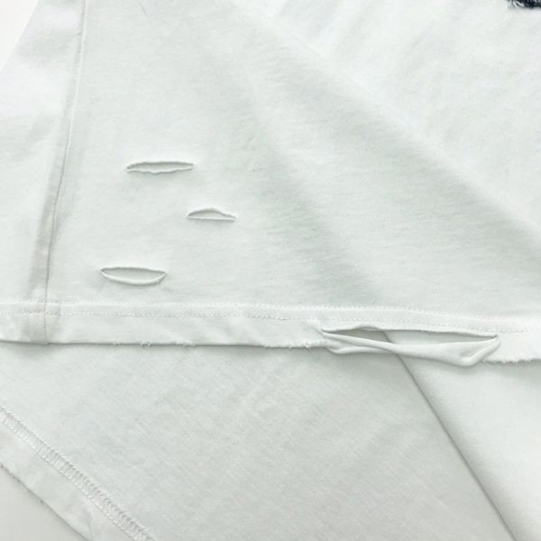 春もの新作ロエベ アナグラム プリント Tシャツ スーパーコピー loe35833高い品質