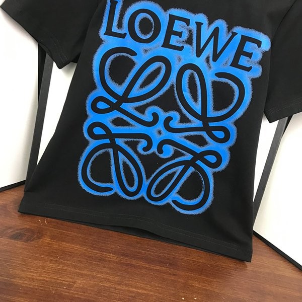 可愛い ロエベ Tシャツ コピー 半袖 コットン 注目度抜群！ loj53908高い品質