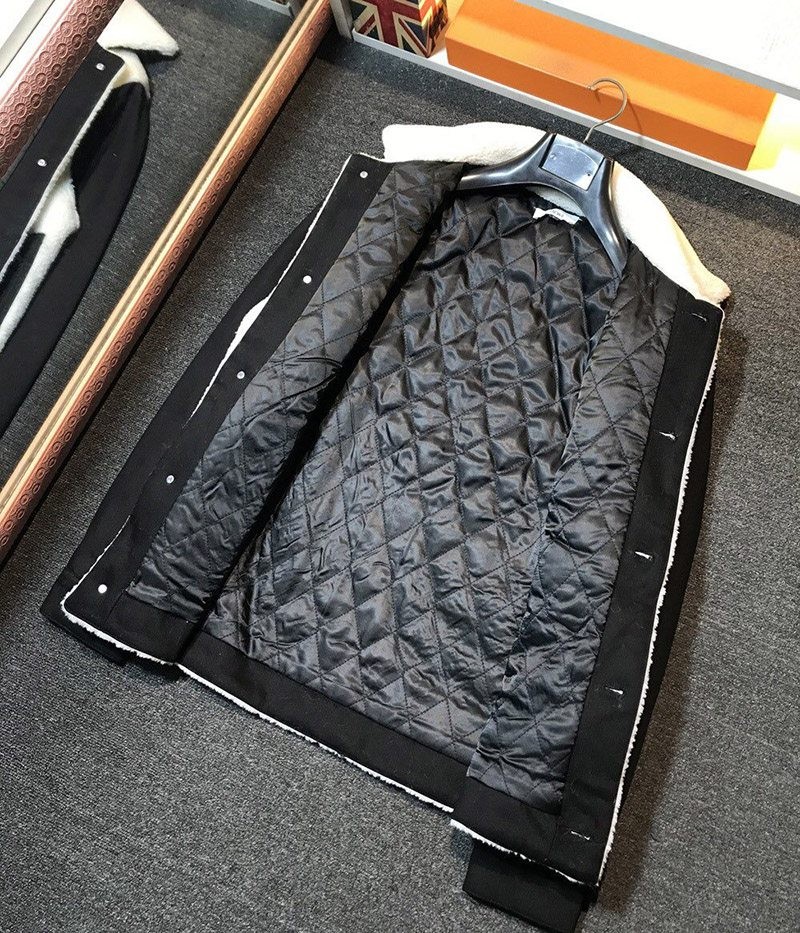 【日本未発売】ロエベ 人気ライトハウス カシミヤ ジャケット lok02609N級品