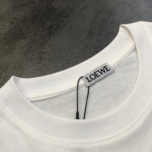 絶対欲しい！可愛い♡ロエベ アナグラム Tシャツ コピー lom72020N級品