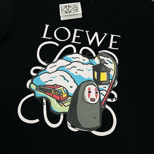 新色☆希少 ロエベ 千と千尋の神隠し Tシャツ コピー ブラック/ホワイト loo57295最高級