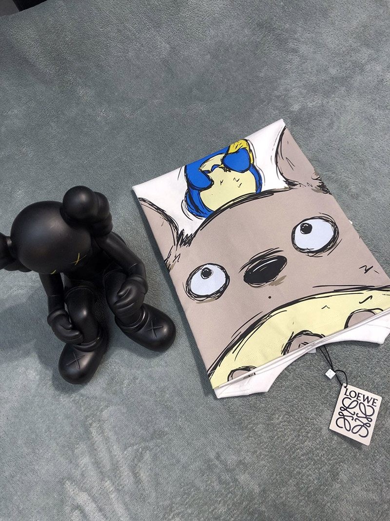 争奪戦 可愛い ロエベ トトロ tシャツ コピー コラボ コットン lop69694N級品