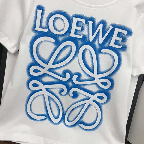 新作で超限定♪ロエベ Tシャツ コピー 半袖 コットン lop95579人気