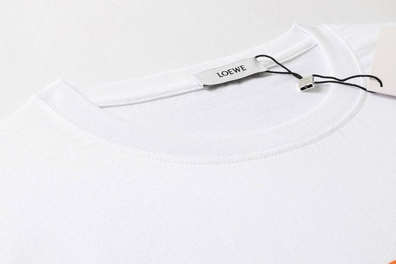《大人気》 ロエベ Tシャツ コピーアナグラム ブローチプリント 半袖 lou17893最高級