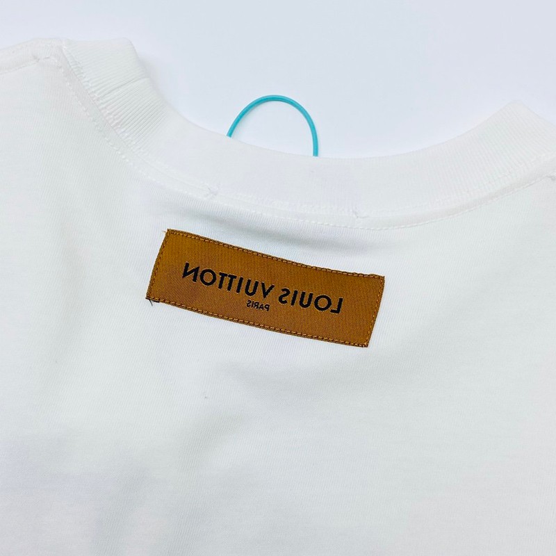 【完売前】ルイヴィトン Tシャツ コピー モノグラム ホワイト パステル 1A8GUQN級品