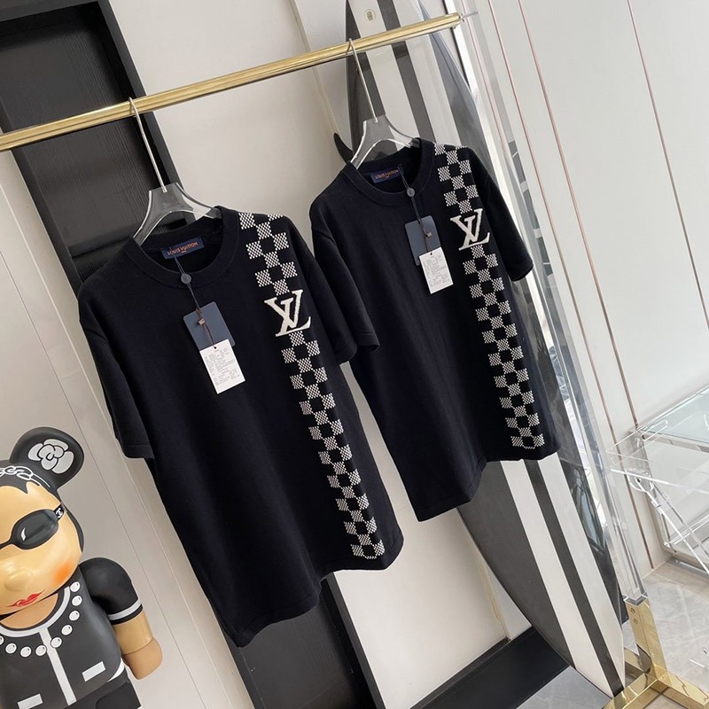 セール新作 ルイヴィトン Tシャツ パロディ☆ダミエストライプジャカード 1A8P9W通販