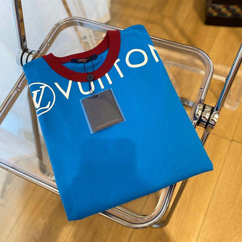 世界中で大人気♪ ​ルイヴィトン Tシャツ パロディ VUITTAMINES コットンジャージー 半袖 1A92NL品質保証