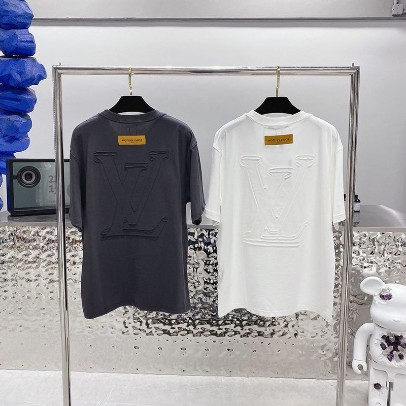 目を惹くカラー ルイ ヴィトン Tシャツ 偽物 クルーネック 人気 2色 1AA80F通販