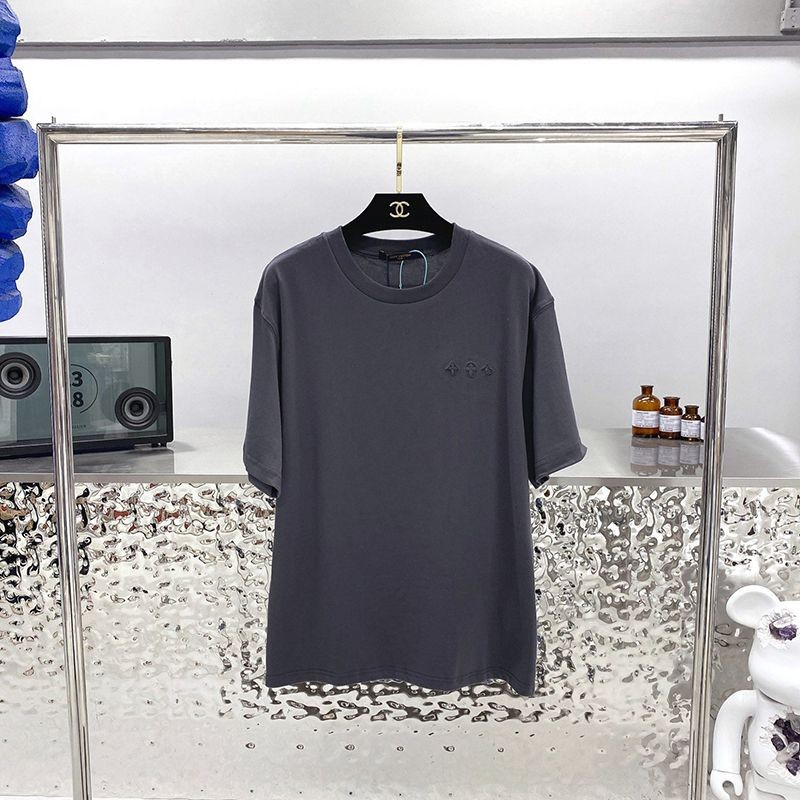 目を惹くカラー ルイ ヴィトン Tシャツ 偽物 クルーネック 人気 2色 1AA80F激安送料無料