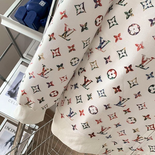 【オシャレ感満載☆】ルイヴィトン ヴィンテージ フラワーモノグラム パーカー 偽物 1AAMF5高い品質