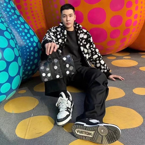 ルイヴィトン × 草間彌生 LV × YK インフィニティ ドット フリースブルゾン 1AB6HE品質保証