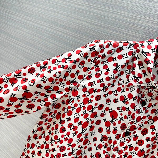 大人気!LV × YK 草間彌生 コラボ ドット シャツ 偽物 白 レッド トップス 1AB7XX激安送料無料