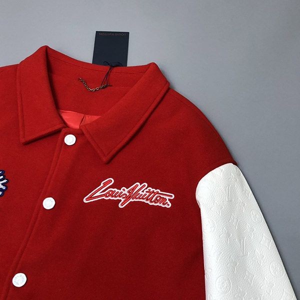 追跡付LV × YK 草間彌生 コラボ ヴァーシティー ジャケット 赤 コピー 1AB8I1高い品質