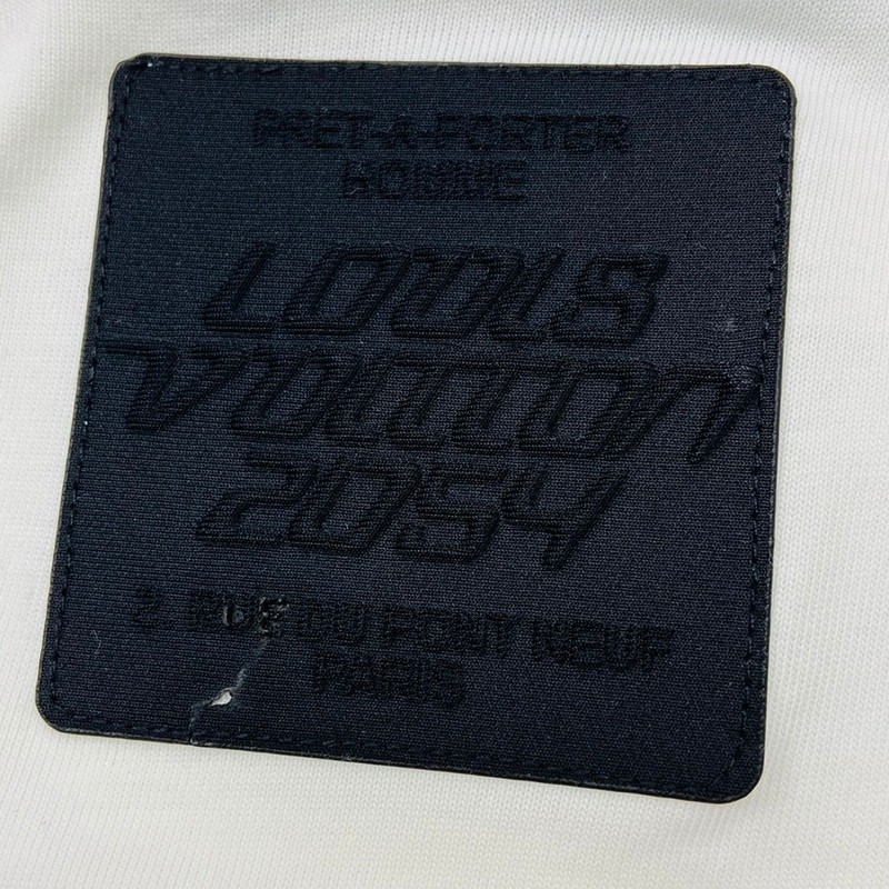 21AWルイヴィトン Tシャツ コピー エンドゴール クルーネック ロゴTシャツ vua76043代引きを販売