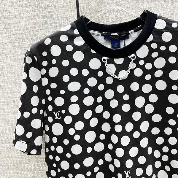 ルイヴィトン LV × YK インフィニティ ドット Tシャツ 偽物 モダン vud77693通販