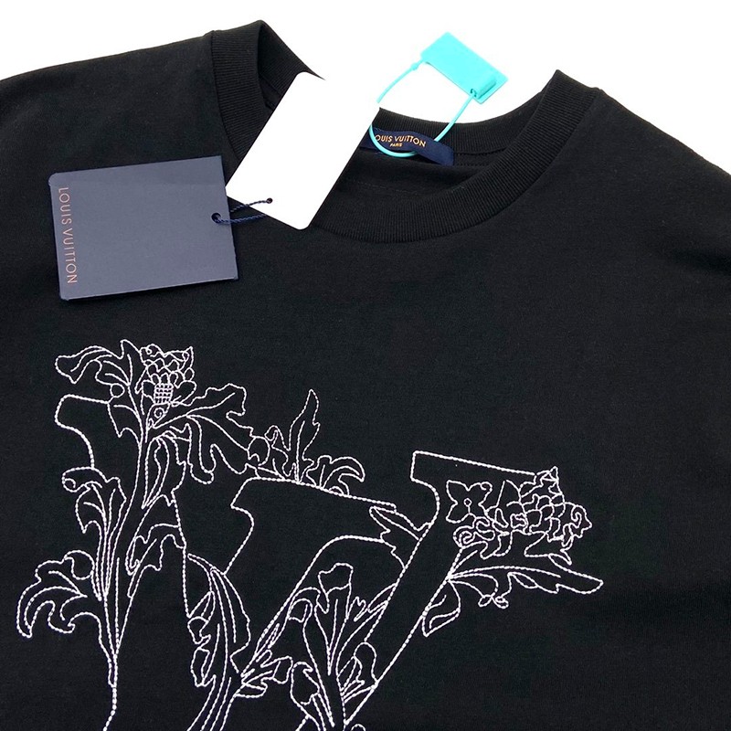 一目惚れ♪ルイヴィトン Tシャツ コピー 限定 半袖 エンブロイダリー vue04766高い品質