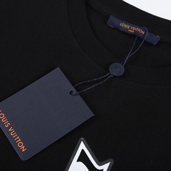 ルイヴィトン ロゴ Tシャツ コピー vue95770高い品質